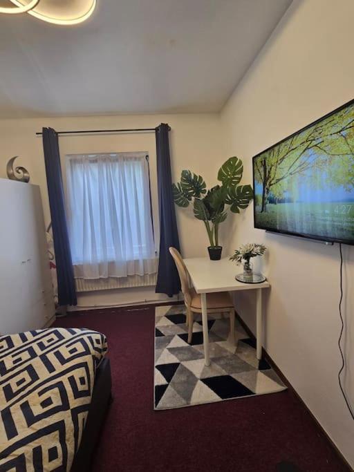Glamorous Appartement In Brussel מראה חיצוני תמונה